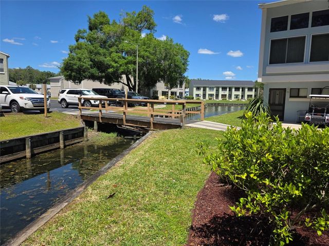 1873 MAZO MANOR T9, Lutz, FL 33558