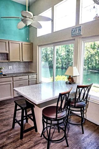 1873 MAZO MANOR T9, Lutz, FL 33558