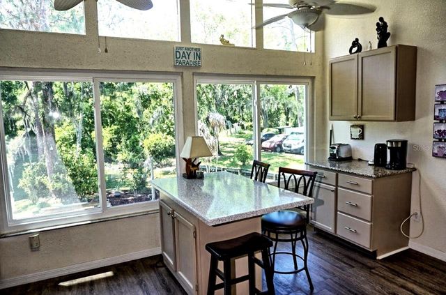 1873 MAZO MANOR T9, Lutz, FL 33558