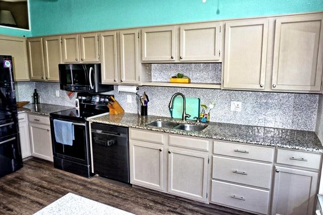 1873 MAZO MANOR T9, Lutz, FL 33558