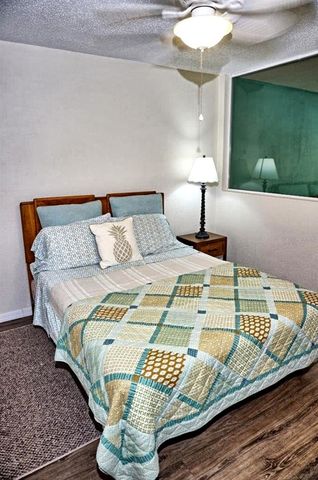 1873 MAZO MANOR T9, Lutz, FL 33558