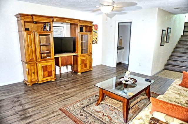 1873 MAZO MANOR T9, Lutz, FL 33558