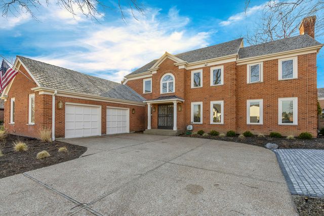 2331 Mohawk Lane, Glenview, IL 60026