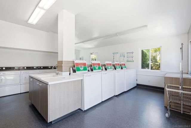 930 Via Mil Cumbres 151, Solana Beach, CA 92075