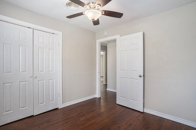 2009 Cloverdale Street, Arlington, TX 76010