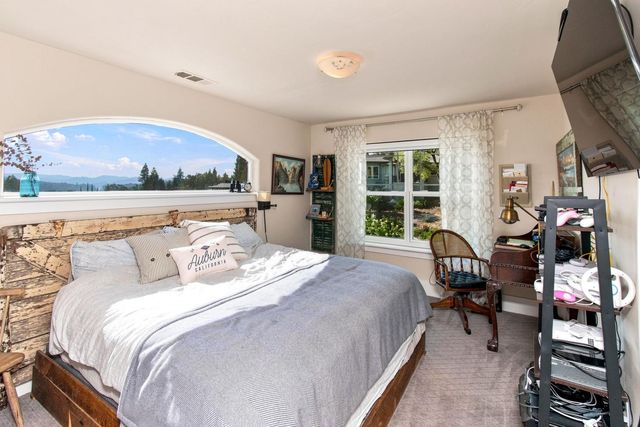133 Sierra Sunrise Way, Auburn, CA 95603