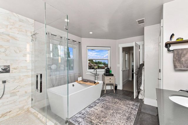 133 Sierra Sunrise Way, Auburn, CA 95603