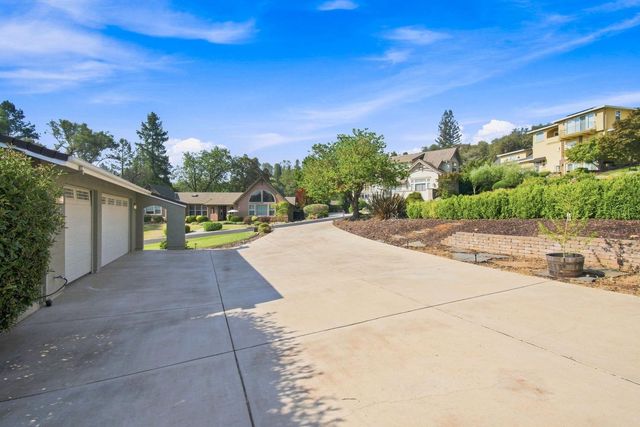 133 Sierra Sunrise Way, Auburn, CA 95603