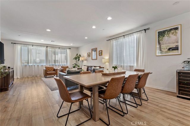 924 E 3rd Street, Santa Ana, CA 92701