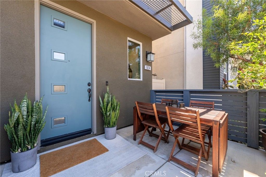 924 E 3rd Street, Santa Ana, CA 92701 — photo 2