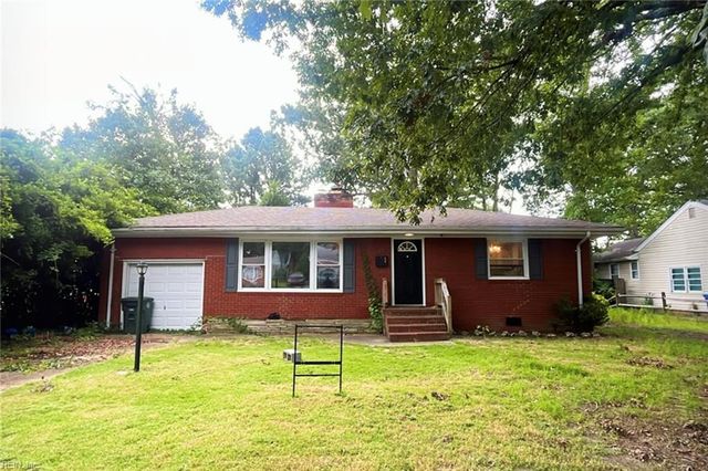11 Greenwood RD, Newport News, VA 23601
