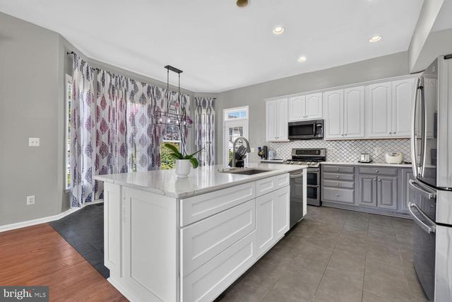 43314 FULLERTON ST, Ashburn, VA 20147