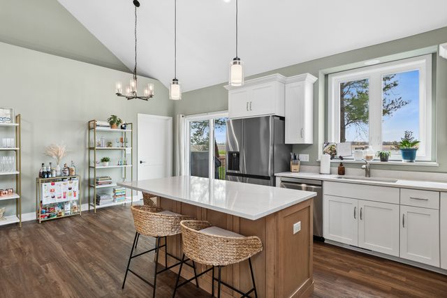 534 Sudbury Circle, Oswego, IL 60543