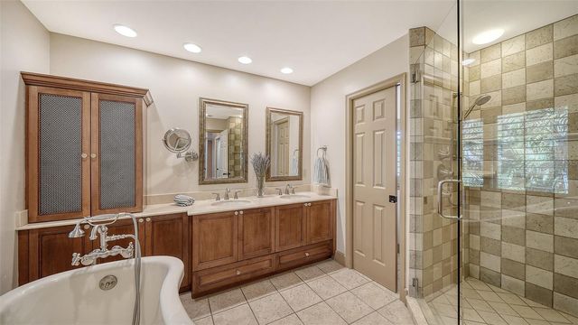 1695 HYDE PARK STREET, Sarasota, FL 34239