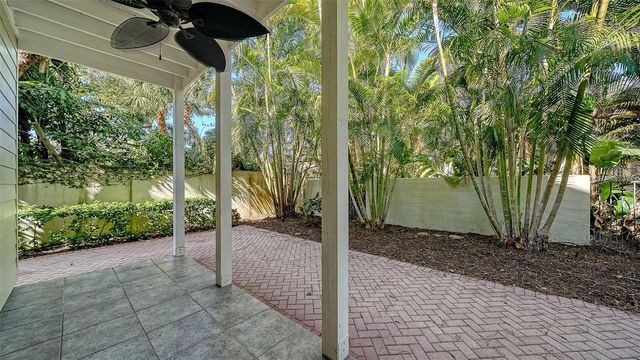 1695 HYDE PARK STREET, Sarasota, FL 34239