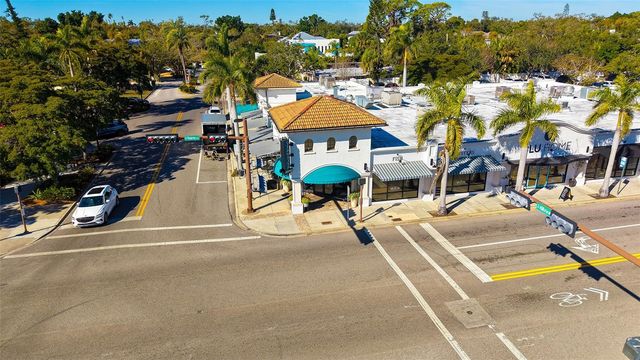 1695 HYDE PARK STREET, Sarasota, FL 34239