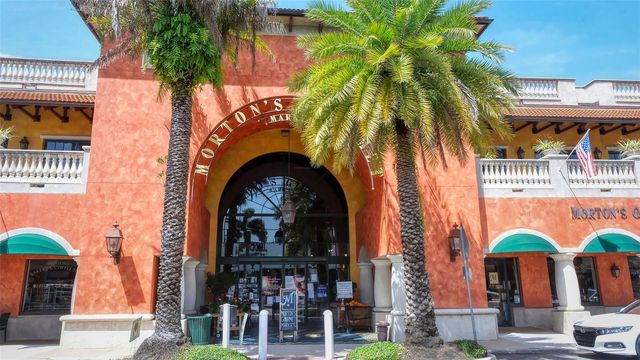 1695 HYDE PARK STREET, Sarasota, FL 34239