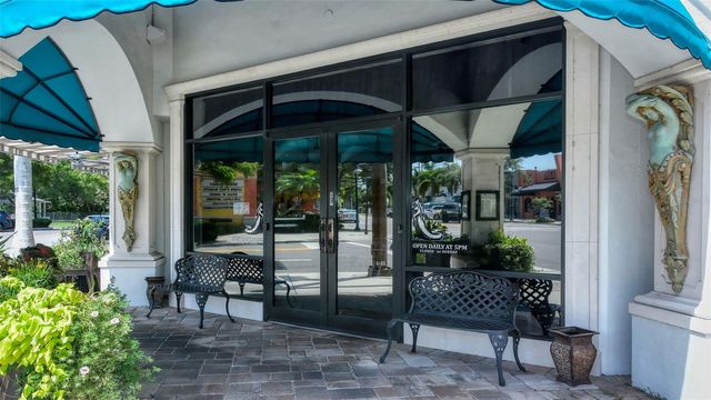 1695 HYDE PARK STREET, Sarasota, FL 34239