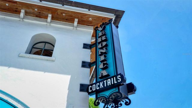 1695 HYDE PARK STREET, Sarasota, FL 34239