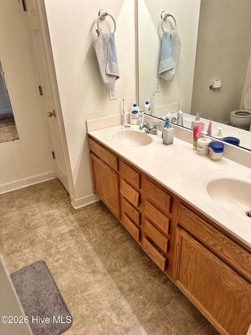 111 Bridgewood Drive, Jacksonville, NC 28546