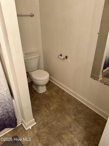 111 Bridgewood Drive, Jacksonville, NC 28546