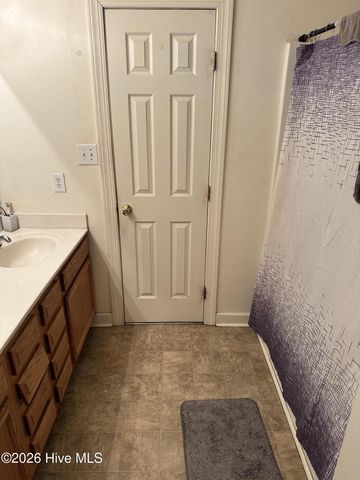 111 Bridgewood Drive, Jacksonville, NC 28546