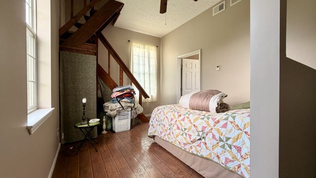 309 Charley Davis Rd, Goodspring, TN 38460