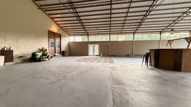 309 Charley Davis Rd, Goodspring, TN 38460