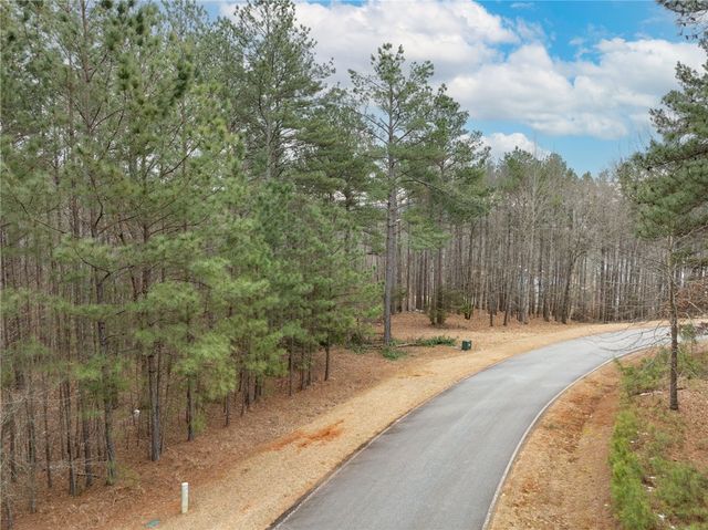 109 Hawks Bay Court, Six Mile, SC 29682