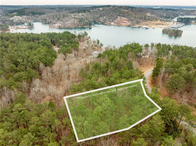 109 Hawks Bay Court, Six Mile, SC 29682