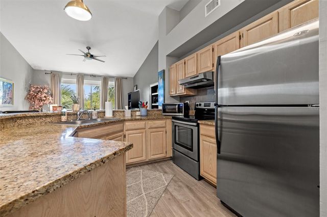 1039 NORMANDY TRACE ROAD 1039, Tampa, FL 33602