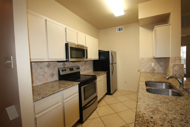 2524 Preston Road 1203, Plano, TX 75093