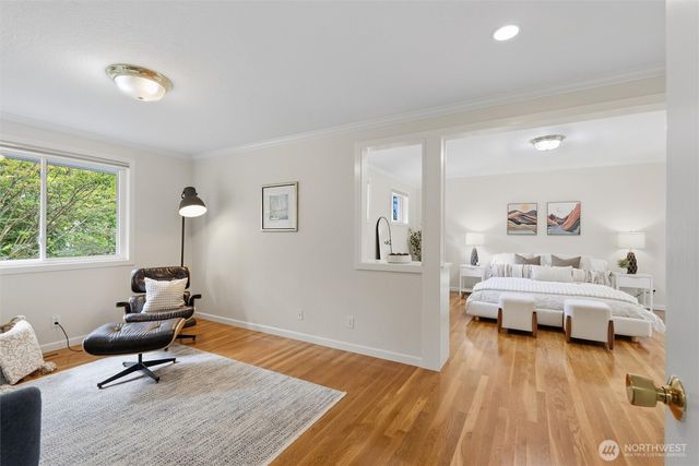 1036 146th Avenue SE, Bellevue, WA 98007