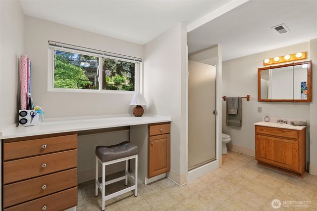1036 146th Avenue SE, Bellevue, WA 98007
