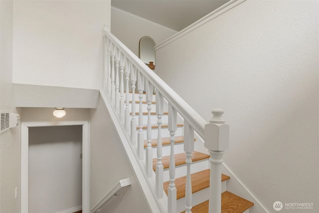 1036 146th Avenue SE, Bellevue, WA 98007