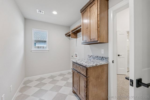 10683 S 233rd East Avenue, Broken Arrow, OK 74014