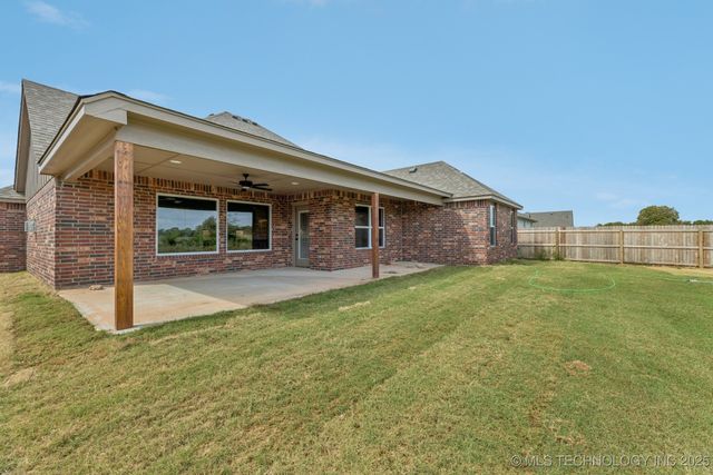 10683 S 233rd East Avenue, Broken Arrow, OK 74014