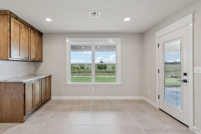 10683 S 233rd East Avenue, Broken Arrow, OK 74014