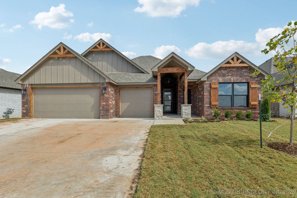 10683 S 233rd East Avenue, Broken Arrow, OK 74014