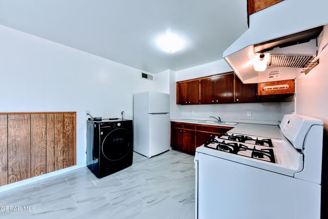 4909 WINTHROP Drive, El Paso, TX 79924