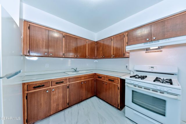 4909 WINTHROP Drive, El Paso, TX 79924