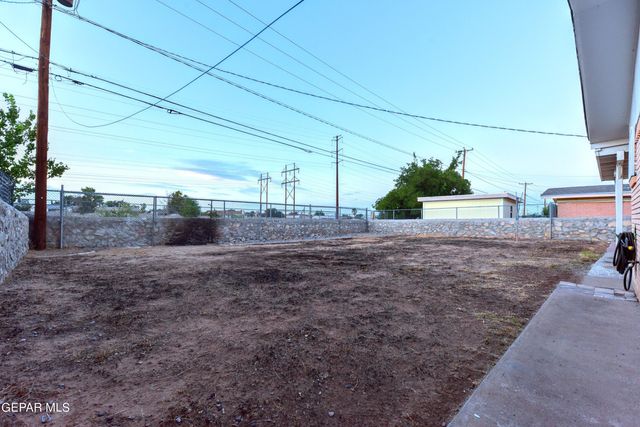 4909 WINTHROP Drive, El Paso, TX 79924