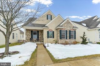 336 CARLISLE DR, Avondale, PA 19311