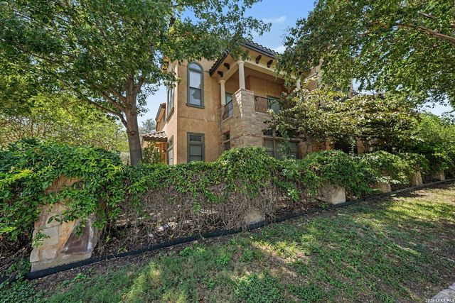 123 Eaton St Apt 102, San Antonio, TX 78209