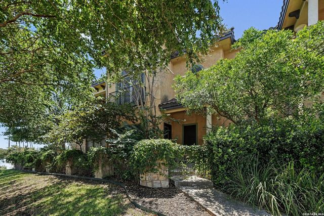 123 Eaton St Apt 102, San Antonio, TX 78209