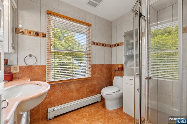 116 Pyle Street, Oradell, NJ 07649