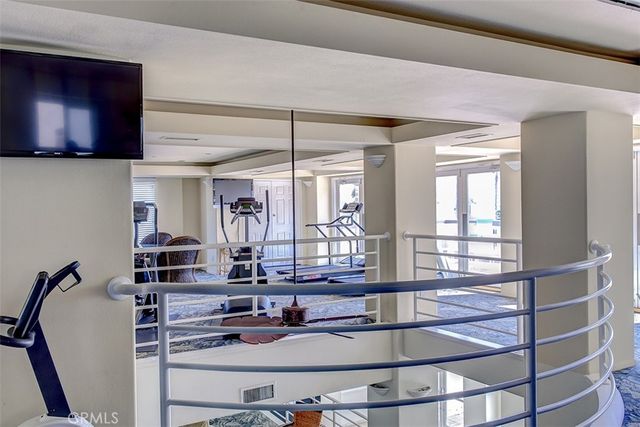 200 Pacific Coast Highway 302, Huntington Beach, CA 92648