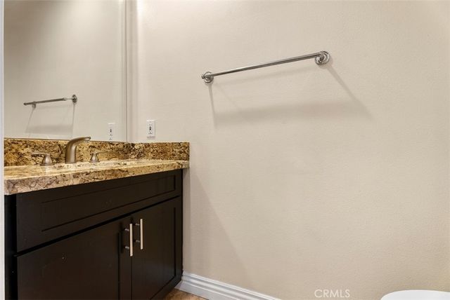 200 Pacific Coast Highway 302, Huntington Beach, CA 92648