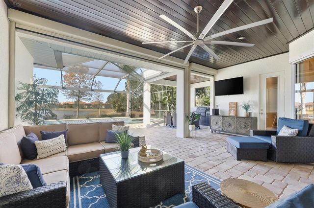 15909 CASTLE PARK TERRACE, Lakewood Ranch, FL 34202