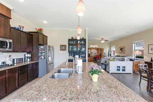26207 Christen Canyon Lane, Richmond, TX 77406